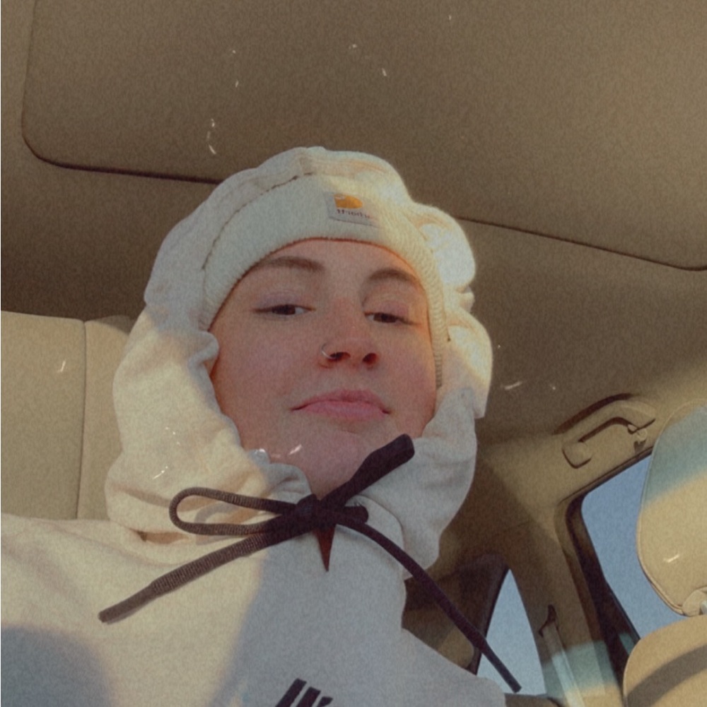 Meet your Posher, Victoria